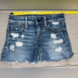 American Eagle Super Stretch Superlow shortie jean denim shorts size 0